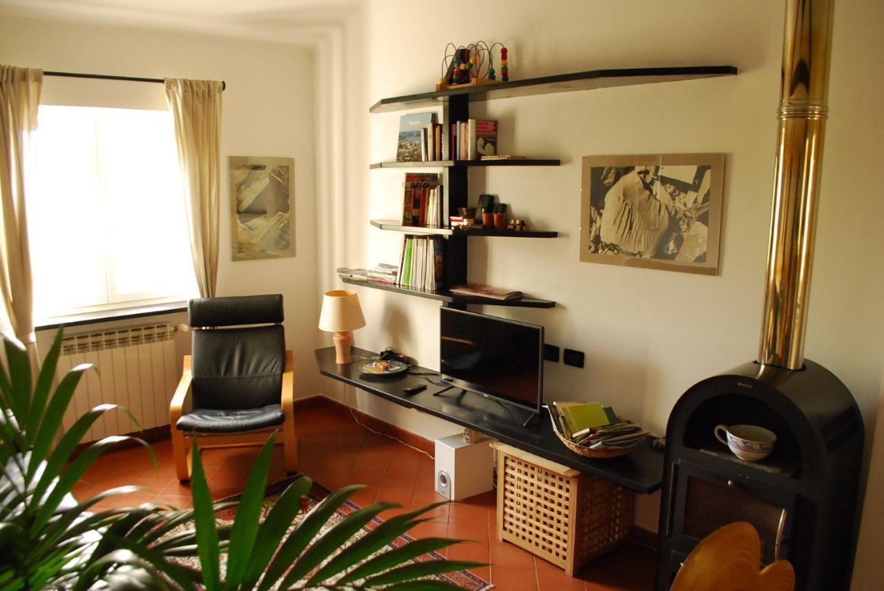 Villa Maia Neirone エクステリア 写真